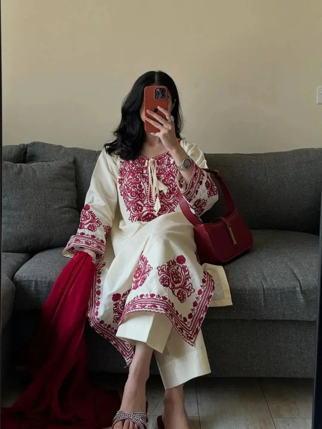 Laal Bahar Embroidered 3Pc